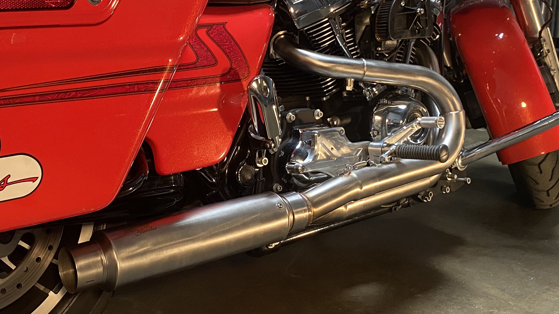 NhB Exhaust for M8 Baggers