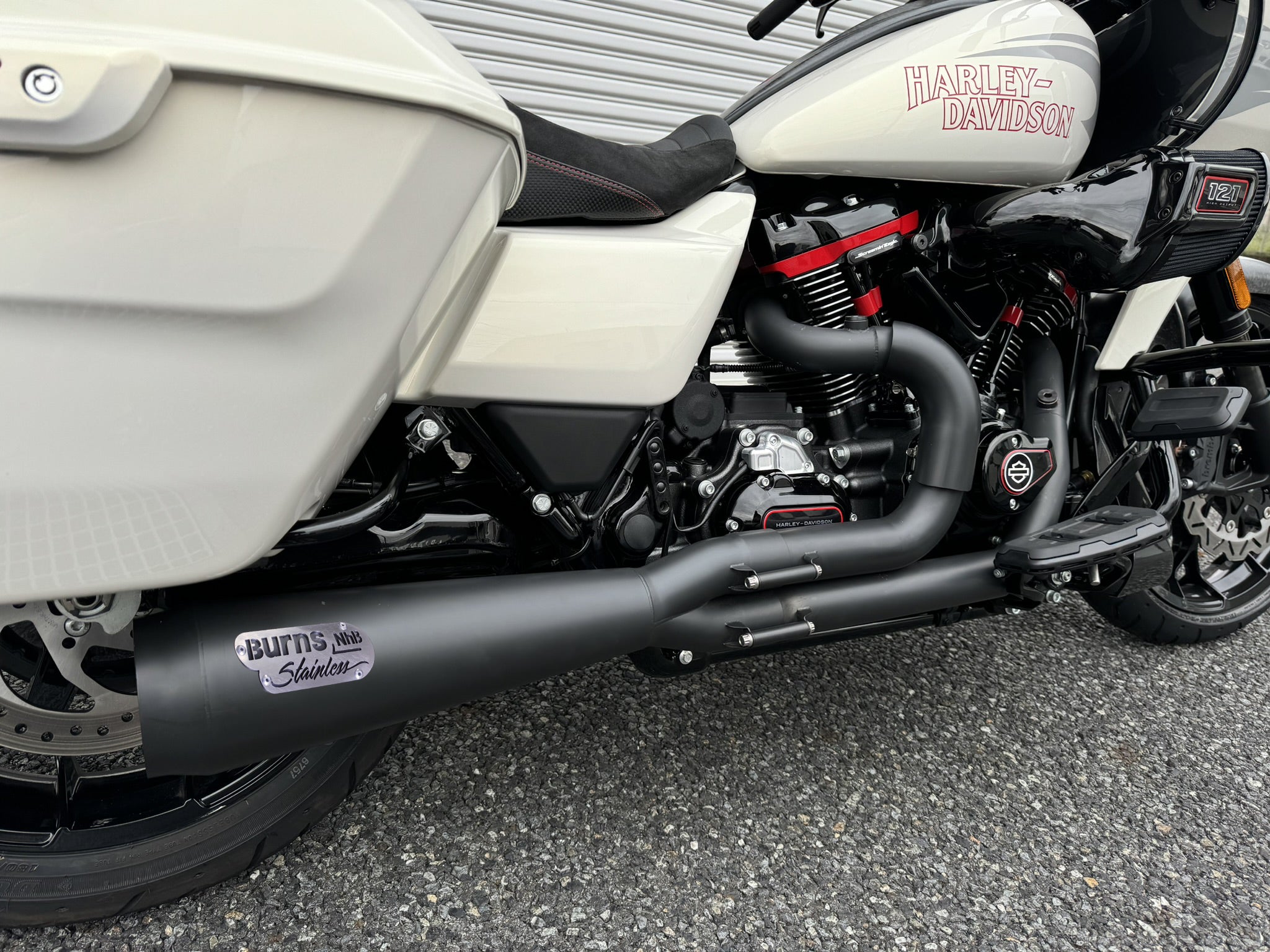 NhB Exhaust for M8 Baggers
