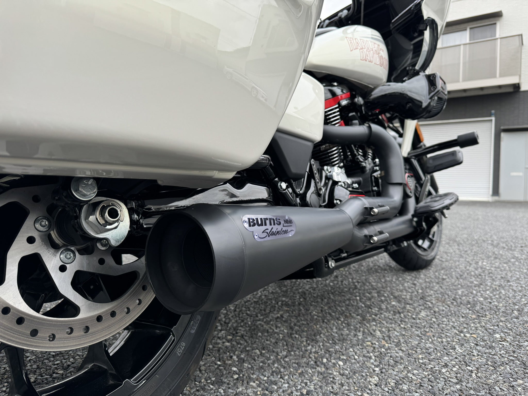 NhB Exhaust for M8 Baggers