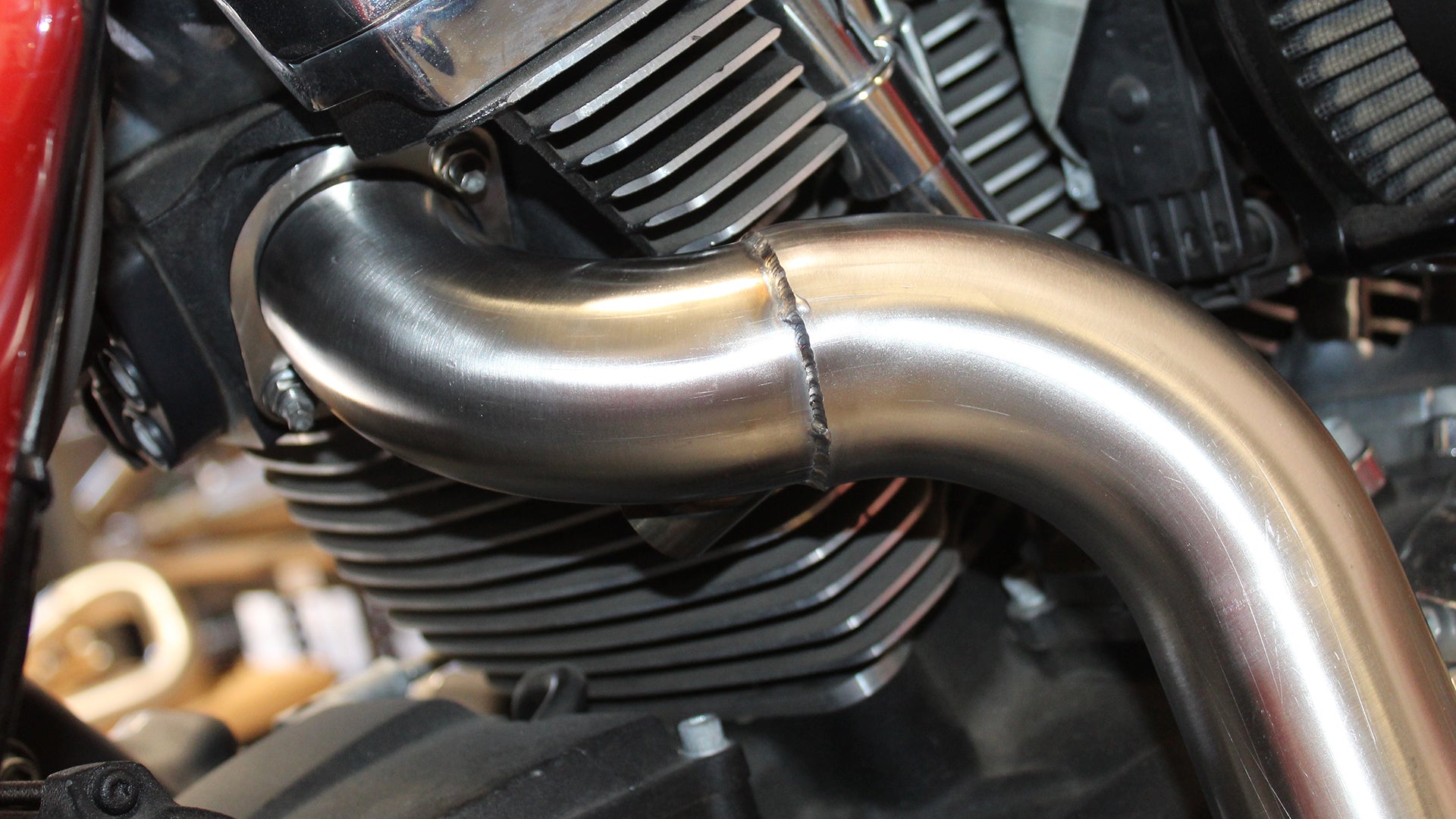 NhB Exhaust for Harley-Davidson M8 Baggers